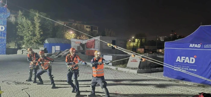AFAD'tan b&uuml;y&uuml;k tatbikat