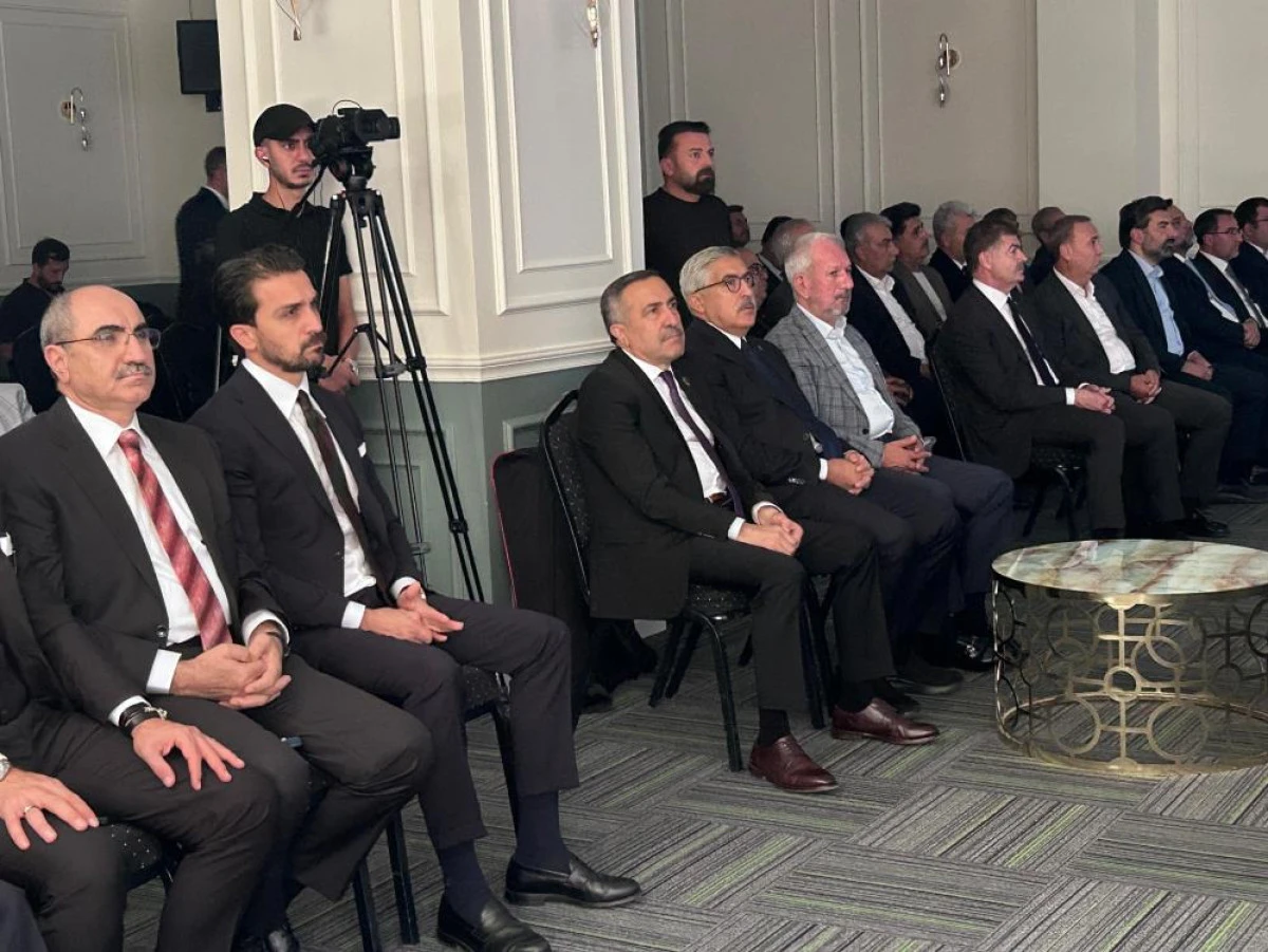AK Parti Genel Başkan Yardımcısı Yayman: "T&uuml;rkiye'nin ekmek gibi, su gibi, hava gibi yeni bir anayasaya ihtiyacı var