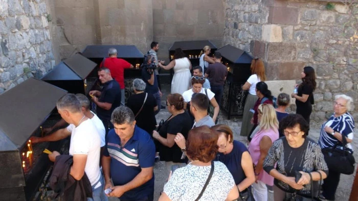 Akdamar Kilisesi'ndeki 13'üncü ayin devam ediyor