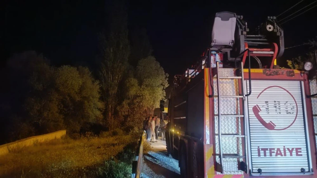 Bahçesaray'da çaya düşen kız çocuğu hayatını kaybetti