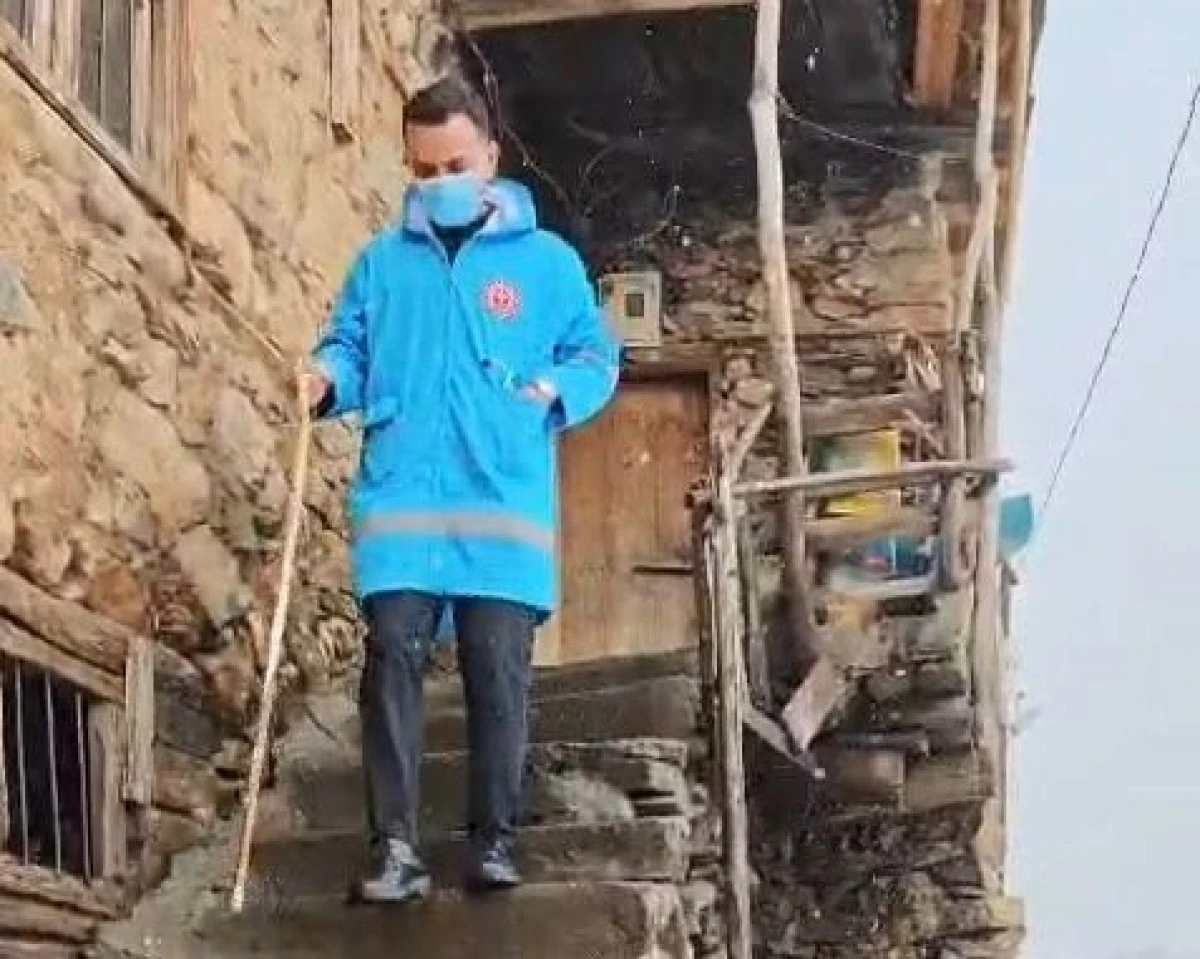 Bah&ccedil;esaray'da sağlık hizmeti evlere taşınıyor