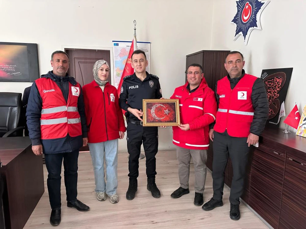 Başkan Yay&rsquo;dan Muradiye Emniyet M&uuml;d&uuml;rl&uuml;ğ&uuml;ne ziyaret