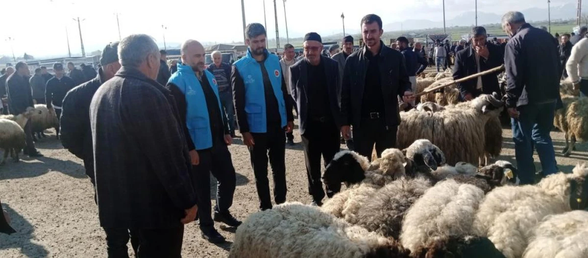 &Ccedil;aldıran'da din g&ouml;revlileri vatandaşı bilgilendirdi