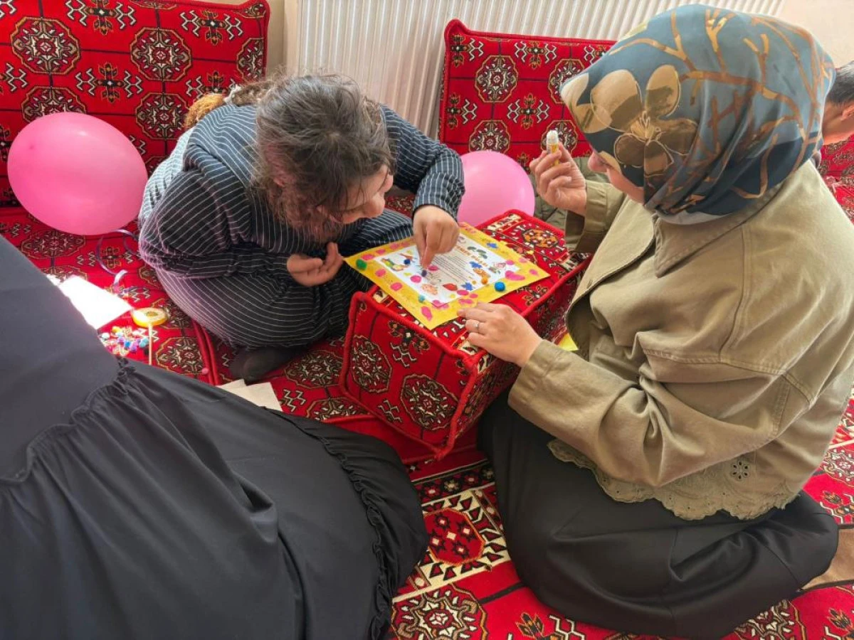 &Ccedil;aldıran&rsquo;da &ouml;zel &ouml;ğrenciler hafızlarla buluştu