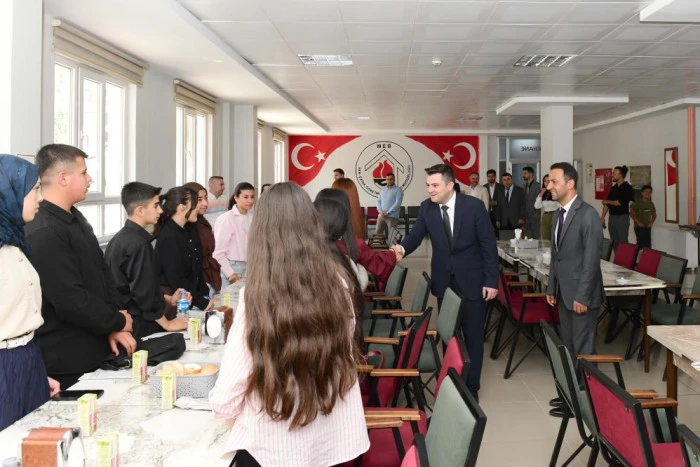 &Ccedil;atak&rsquo;ta dereceye giren &ouml;ğrenciler &ouml;d&uuml;llendirildi