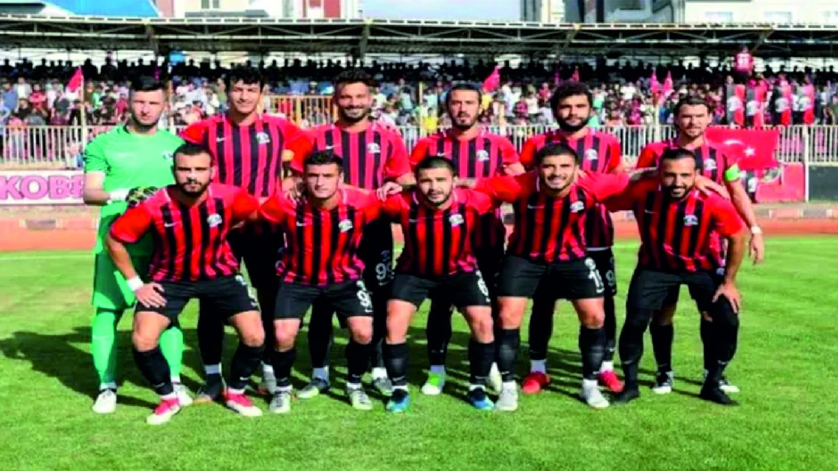 Elazığspor - Vanspor maçının tatil edilmesi Van'da sevinçle karşılandı
