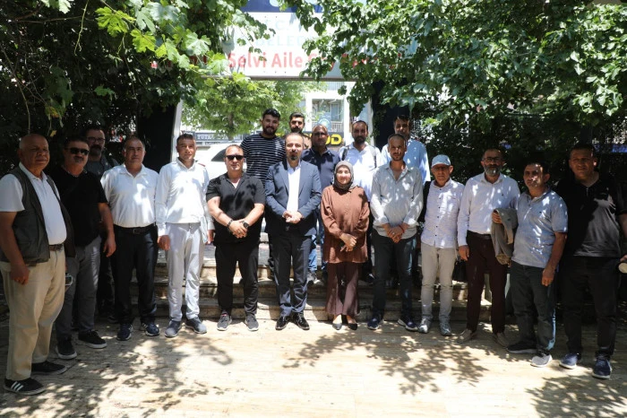 Erciş Belediyesi Eş Başkanları  Basınla Buluştu 