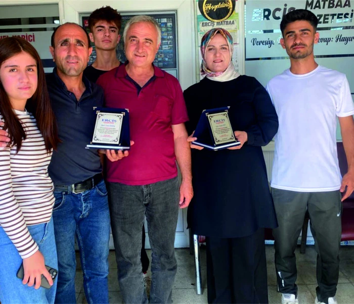 ERCİŞ GAZETESİ  25 YAŞINDA