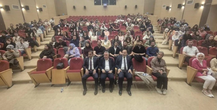 Erciş&rsquo;te Aday &Ouml;ğretmenlere Y&uuml;z Y&uuml;ze Eğitim