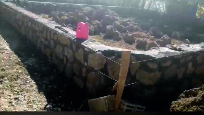 Erciş&rsquo;te Baharla Birlikte Taş Duvar Ustalarına Yoğun Talep