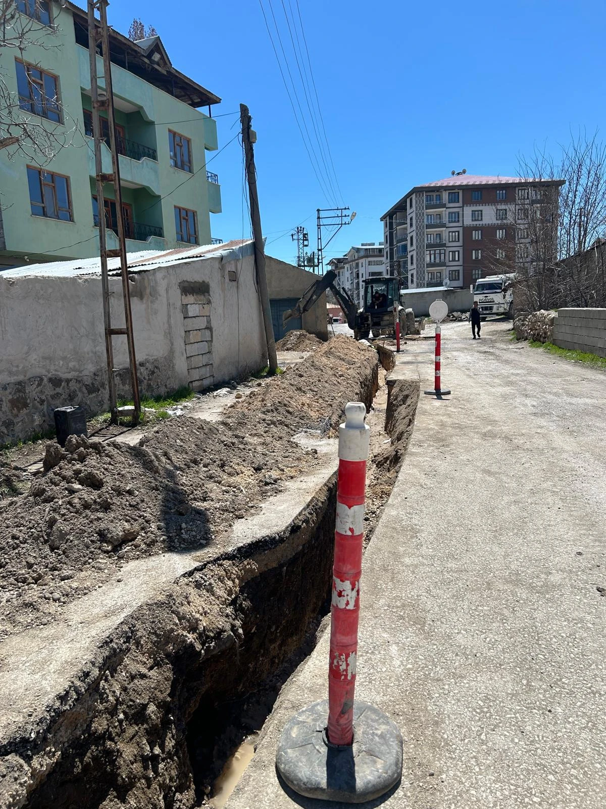 Erciş&rsquo;te Doğal Gaz &Ccedil;alışmaları S&uuml;r&uuml;yor