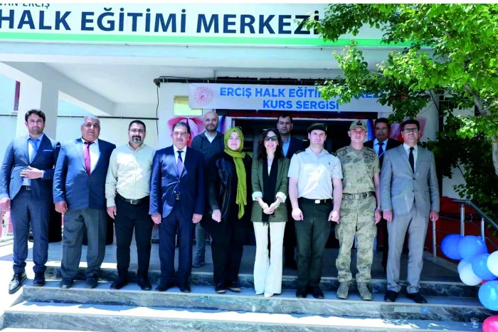 Erciş&rsquo;te Hayat Boyu &Ouml;ğrenme Haftası Coşkusu