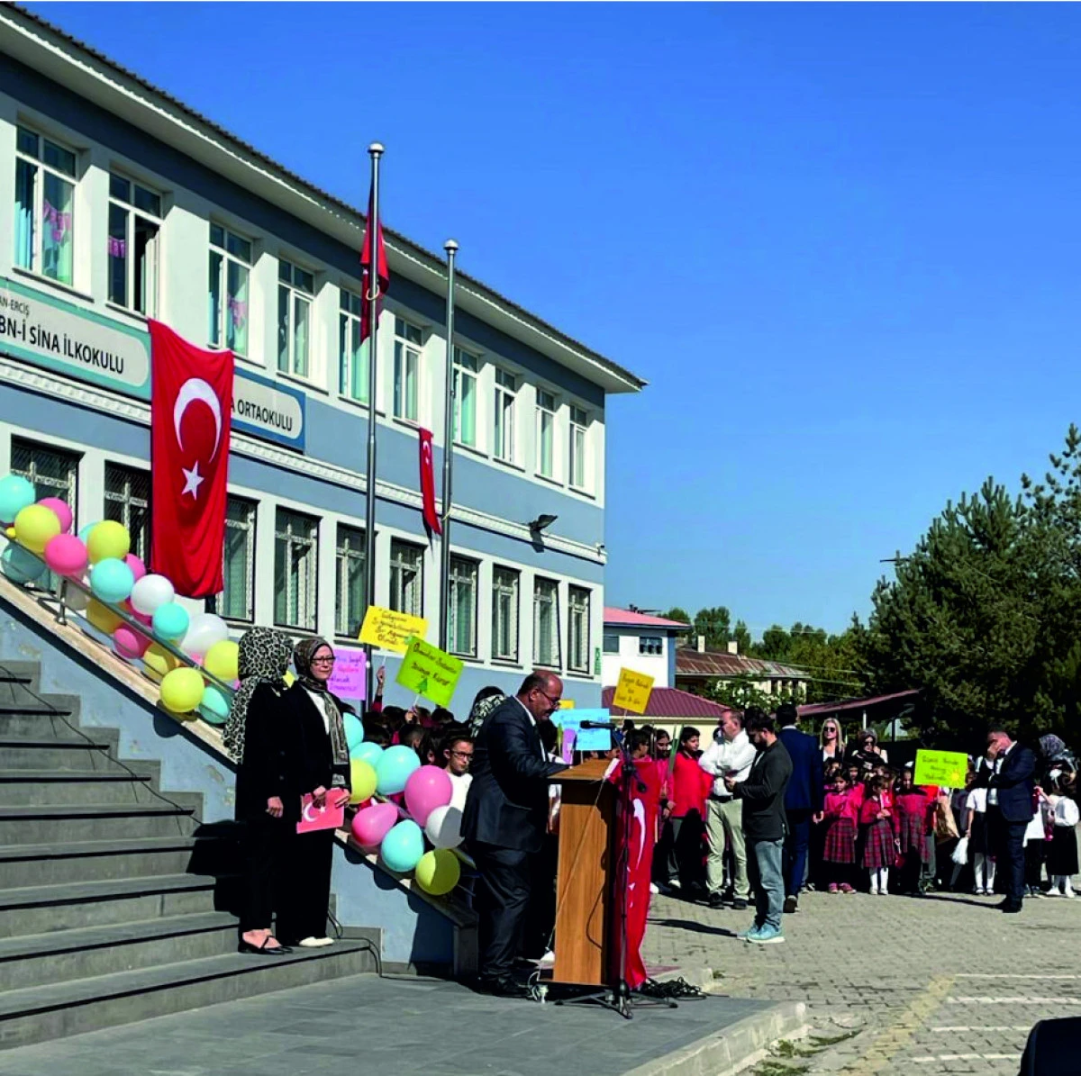 ERCİŞ'TE İLKÖĞRETİM HAFTASI ETKİNLİĞİ DÜZENLENDİ