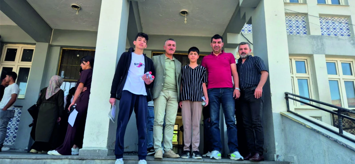  Erciş’te LGS heyecanı 