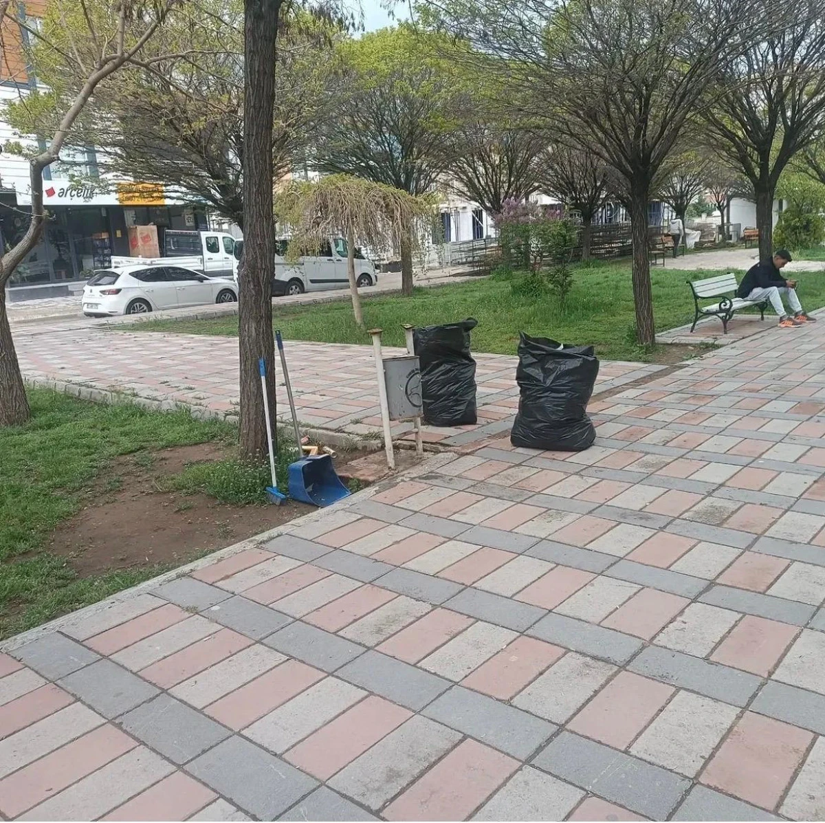 Erciş&rsquo;te Parklar Bayrama Hazır