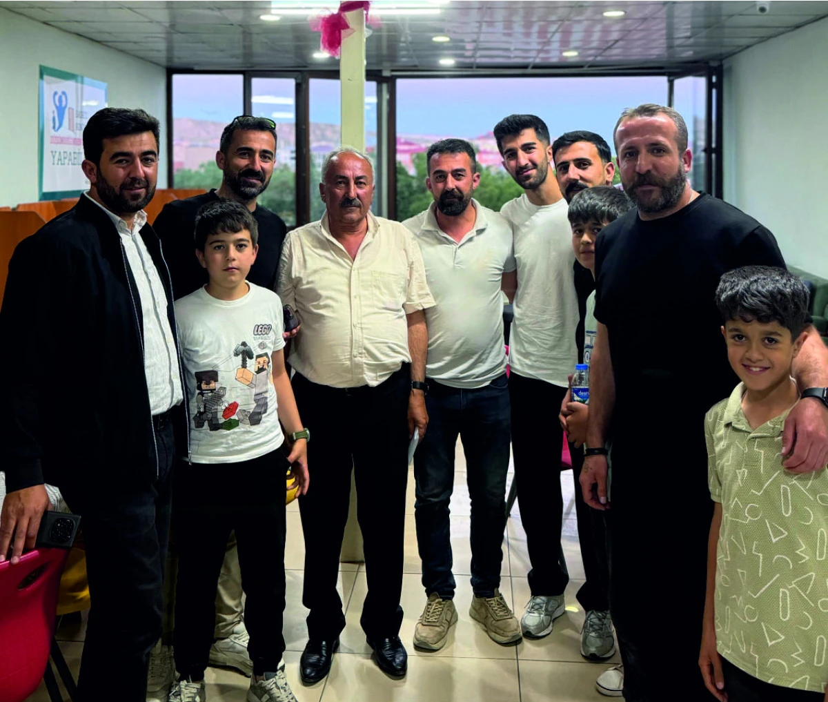 Erciş&rsquo;te Satran&ccedil; Şampiyonu Şaban &Ccedil;eliker Oldu