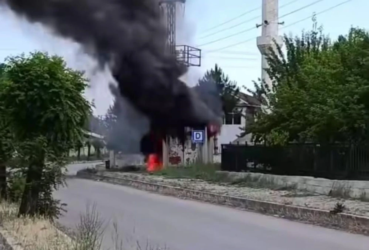 Erciş'te trafo yangını