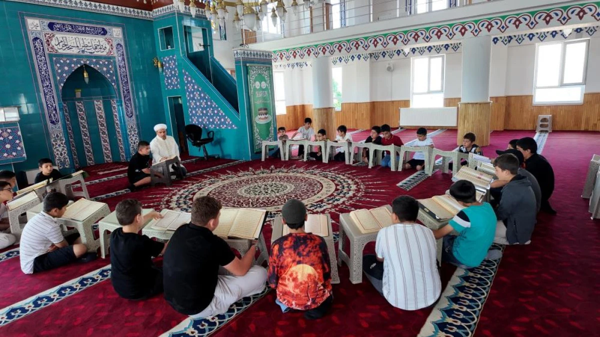 Erciş'te yaz Kuran kursları başladı