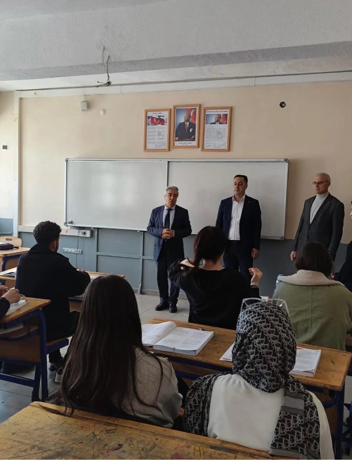 Erciş&rsquo;te YKS Hazırlıkları Yerinde İncelendi