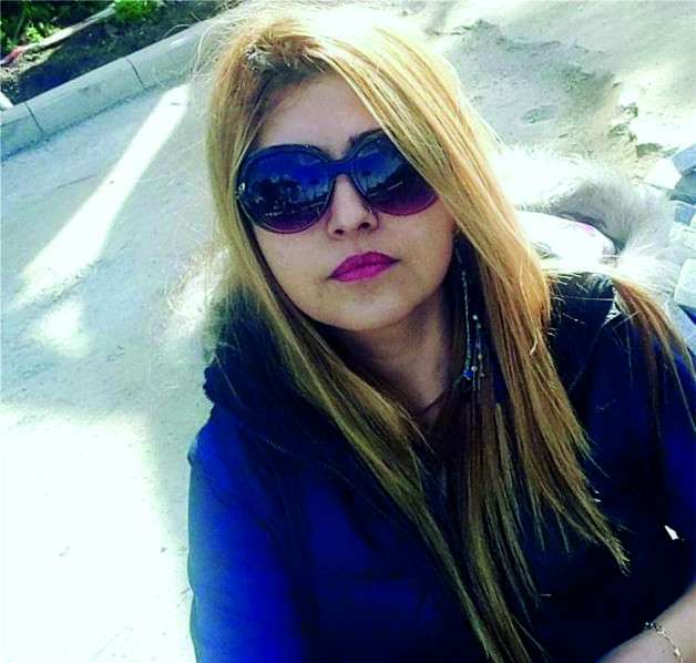 GENÇ ÖĞRETMEN ARKASINDA  BÜYÜK ACILAR BIRAKTI