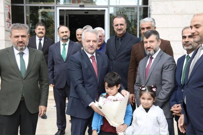 İl M&uuml;ft&uuml;s&uuml; Kadir Ko&ccedil;ak g&ouml;revine başladı
