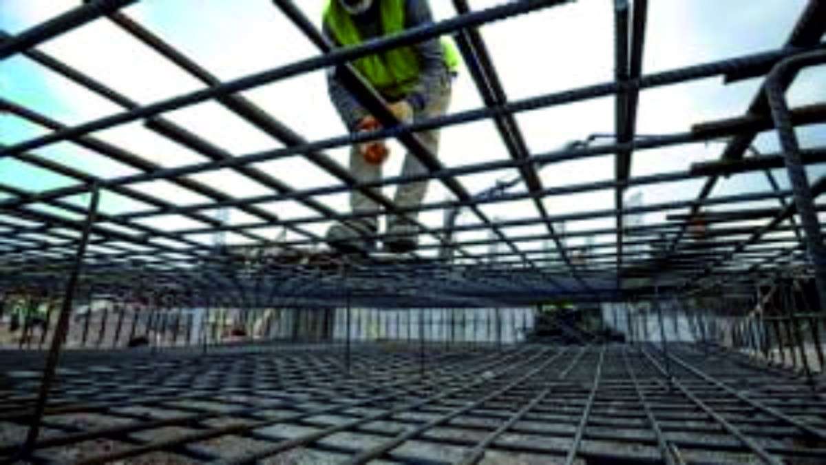 İnşaattan düşen Ercişli işçi hayatını kaybetti