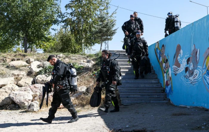 İtfaiye su altı arama kurtarma ekibi 7/24 g&ouml;rev başında