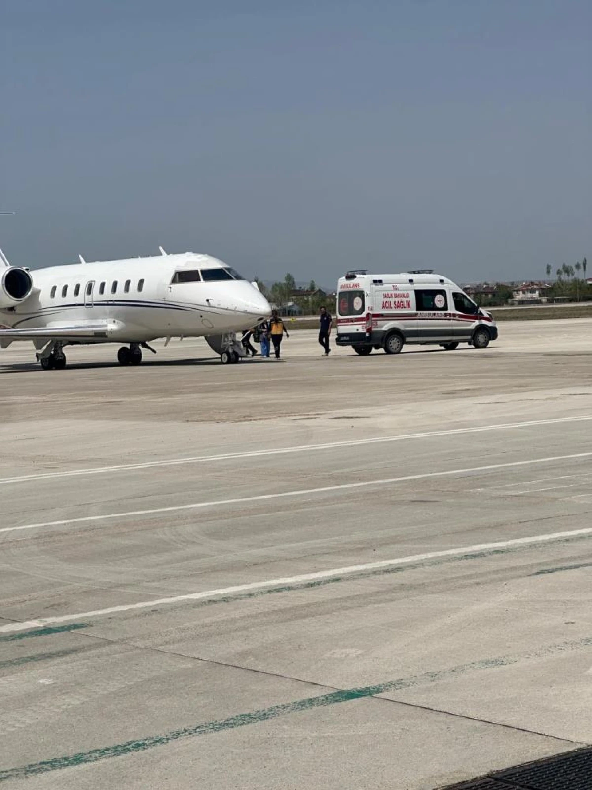 Kalp hastası bebek uçak ambulansla İstanbul’a sevk edildi