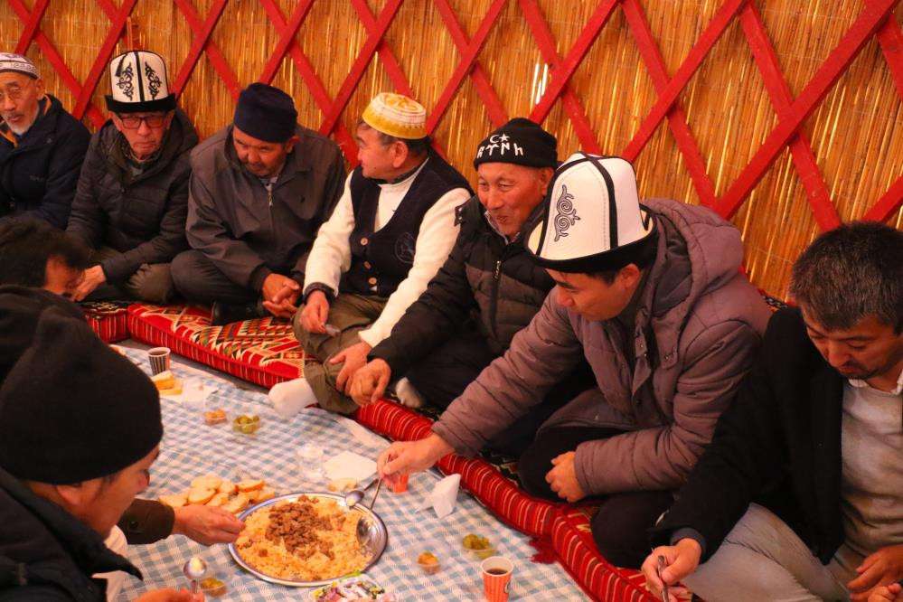 Kırgız Türkleri Ankara'da geleneklerini yaşatıyor