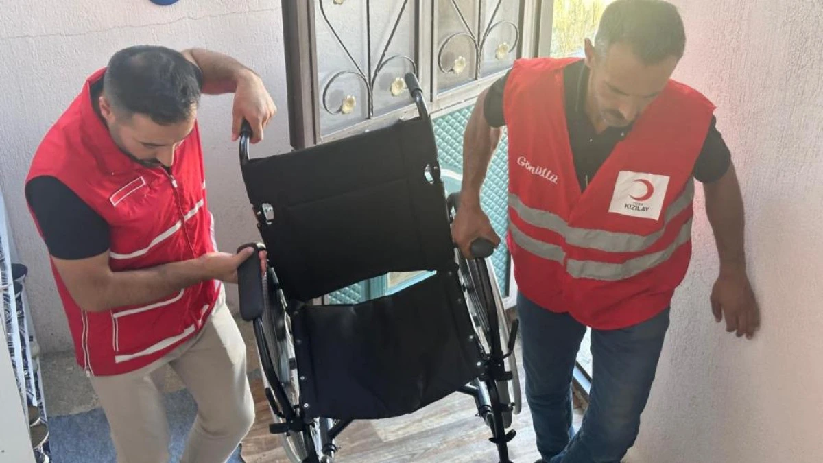 Kızılay Muradiye&rsquo;de 2 bin &ccedil;ocuğa ulaştı