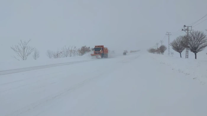 Kurubaş Ge&ccedil;idi ulaşıma a&ccedil;ıldı