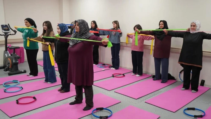 "Mahallemde Hareket Var" projesiyle 17 kilo verdi