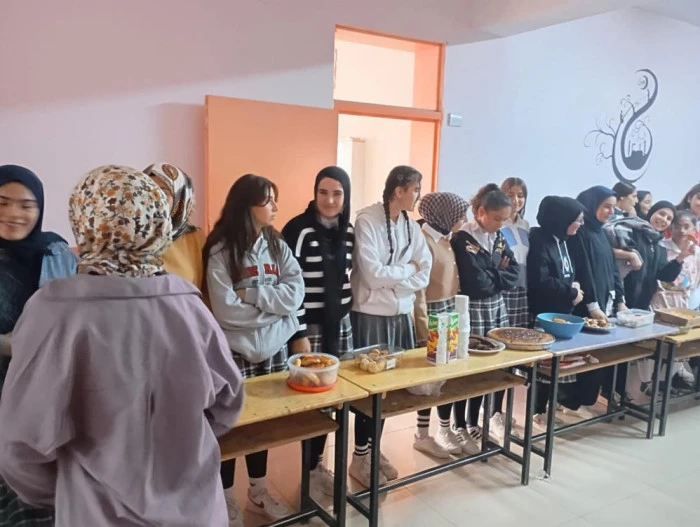 Muradiyeli öğrencilerden Gazze’ye destek