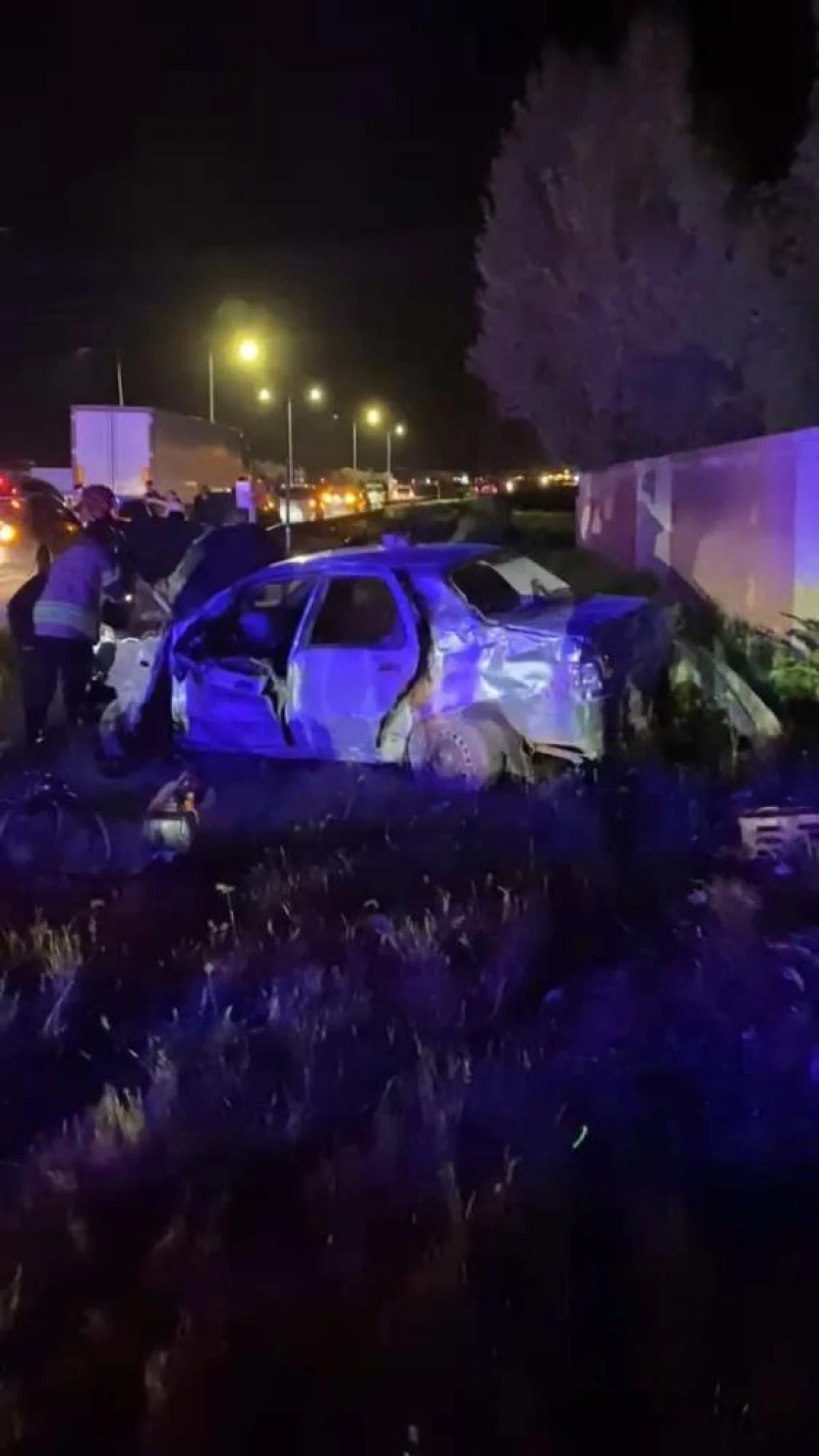 Muş'ta aynı otomobilde bulunan 4 kız kardeş kaza ge&ccedil;irdi: 1 &ouml;l&uuml;