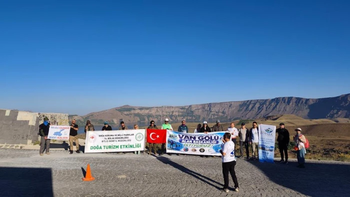 Nemrut Kalderası'nda 30 kilometrelik &ccedil;anak y&uuml;r&uuml;y&uuml;ş&uuml;