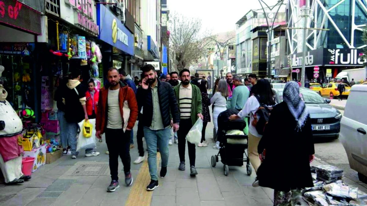 PKK'NIN FESİH KARARI  VAN'DAKİ İŞ DÜNYASI  TARAFINDAN MEMNUNİYETLE KARŞILANDI