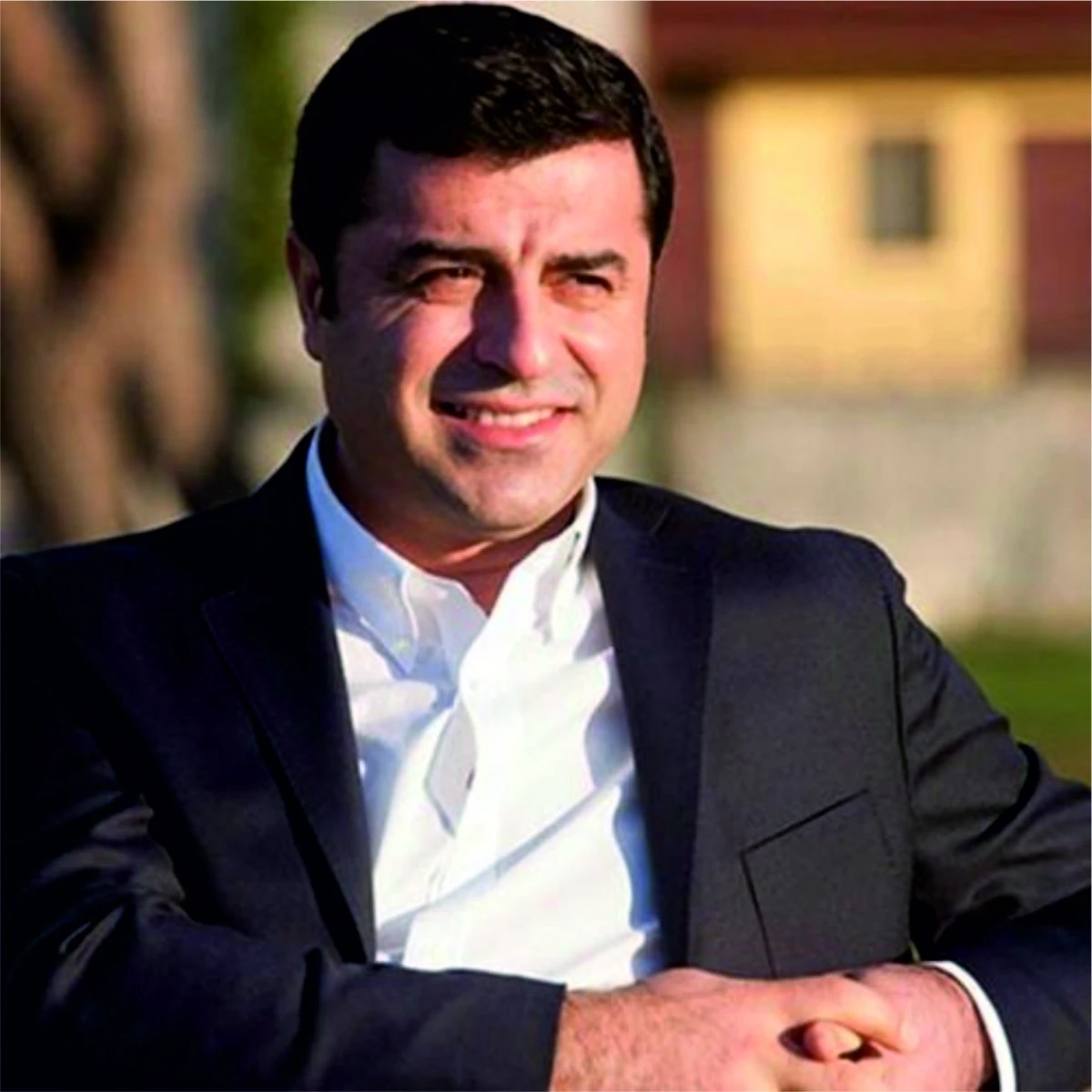 Selahattin Demirtaş'tan sürpriz çağrı