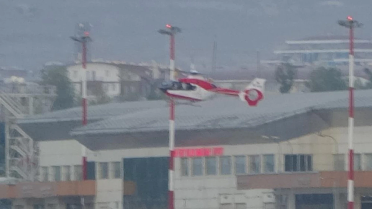Serebrovasküler hastası şahıs ambulans helikopter ile Van'a getirildi