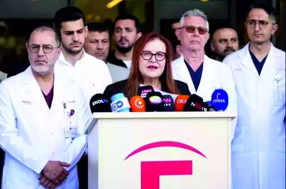 Sırrı Süreyya Önder'in doktoru Prof. Sağbaş: Kızı yanına girdiğinde tepki verdi