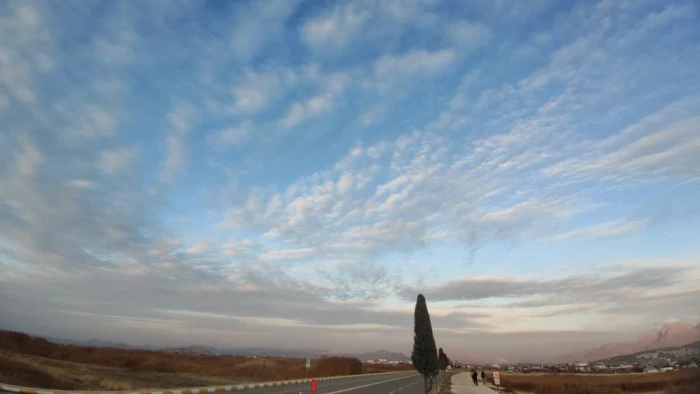Sirrokümülüs bulutları Van semalarında görsel şölen sundu