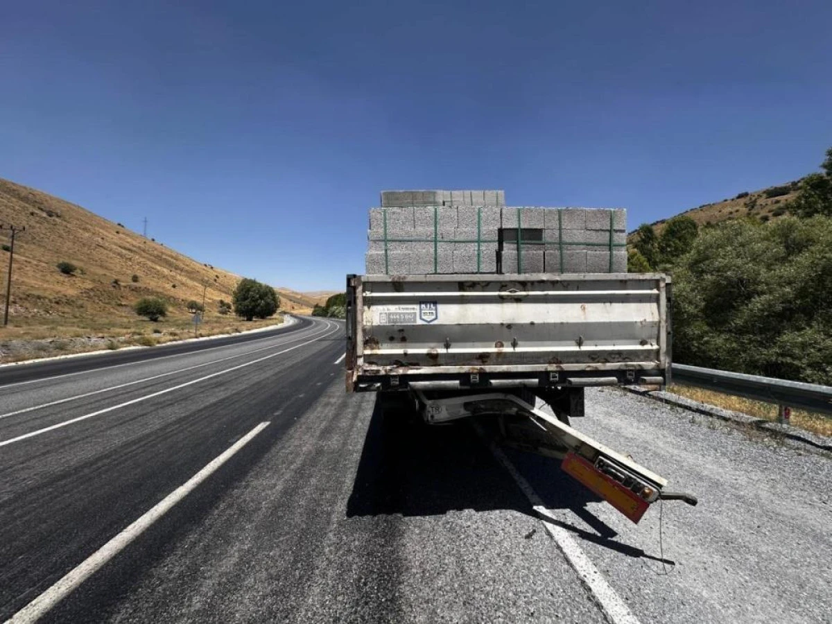 Tatvan'da trafik kazası: 5 yaralı