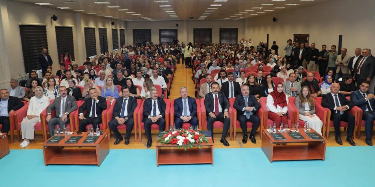 Ticaret Bakan Yardımcısı G&uuml;rcan: "E-ticaret hacmi 4,5 trilyon liraya ulaştı"
