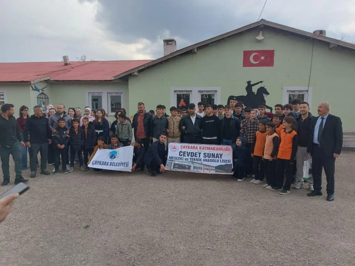 Trabzon'dan Van'a g&ouml;n&uuml;l k&ouml;pr&uuml;s&uuml;