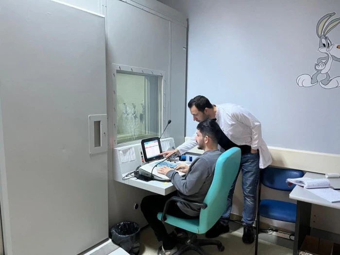 Uzmanından ailelere uyarı: İşitme testini ihmal etmeyin