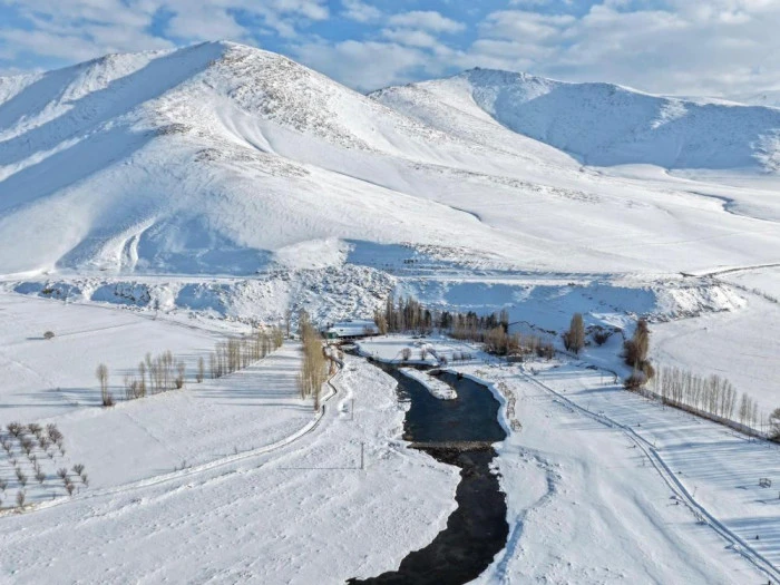 Uzmanından Van G&ouml;l&uuml; Havzası i&ccedil;in kritik uyarı: 10-20 yıl i&ccedil;inde su krizi yaşanabilir