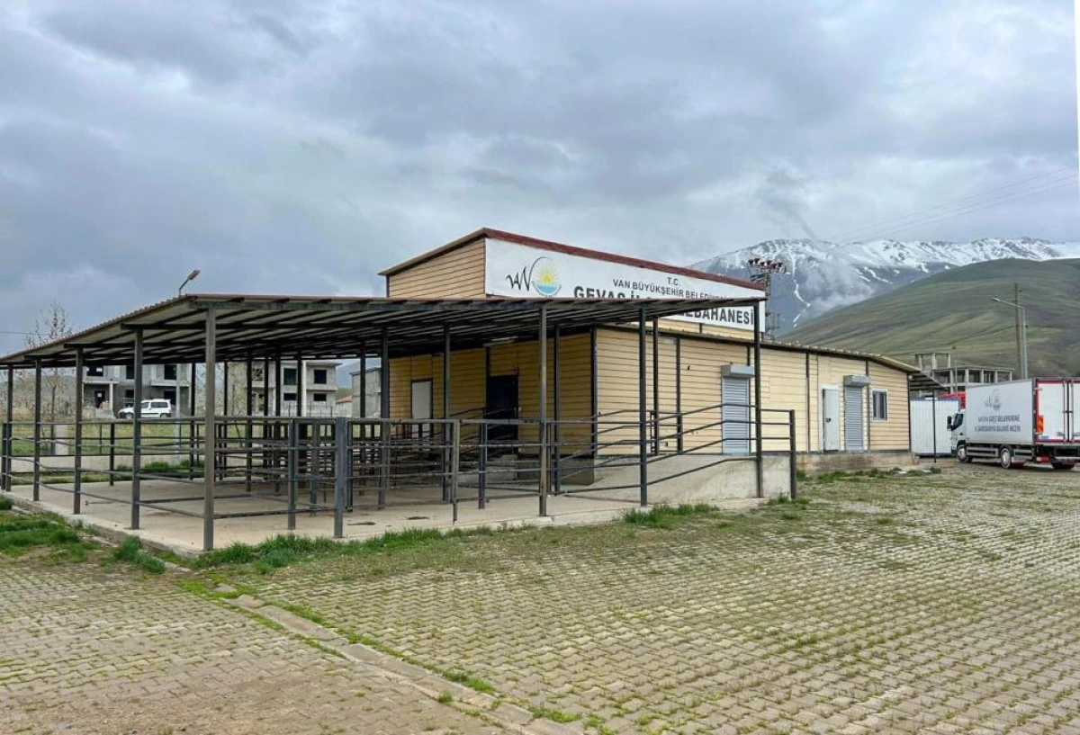 Van Büyükşehir Belediyesi, Kurban Bayramı’nda 6 ilçede mezbahane hizmeti sunacak