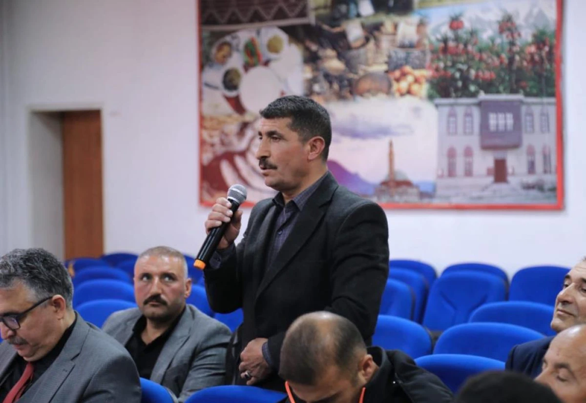 Van Büyükşehir Belediyesi muhtar buluşmalarını Saray ve Özalp ilçeleri ile sürdürdü