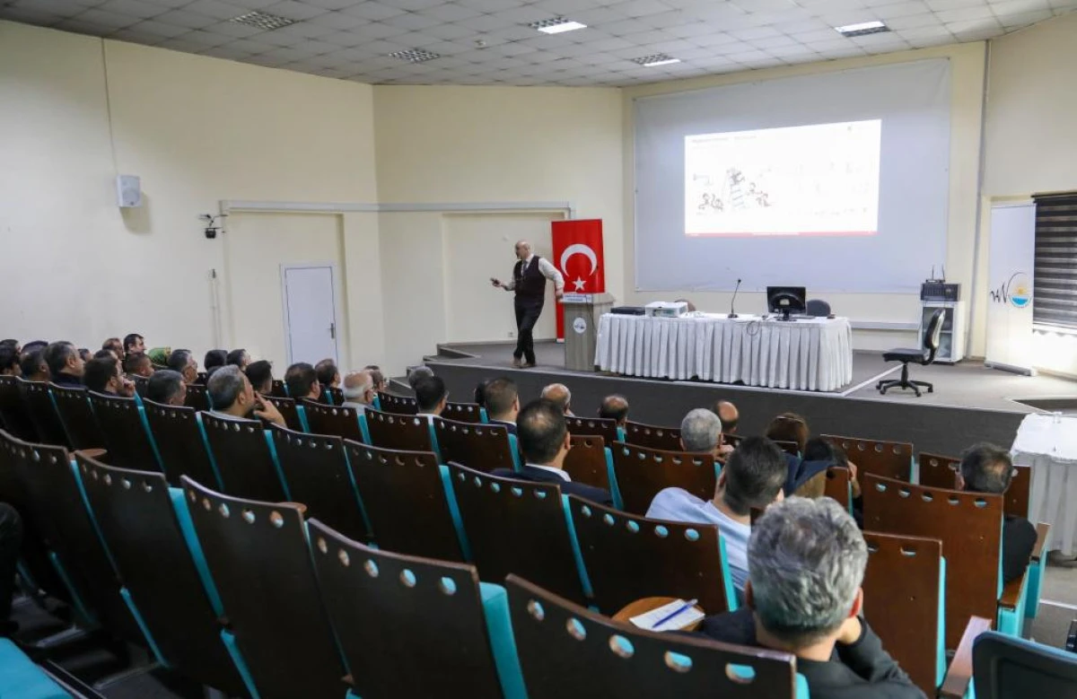 Van Büyükşehir Belediyesi ‘Yalın Yönetim Sistemi’ne geçiyor