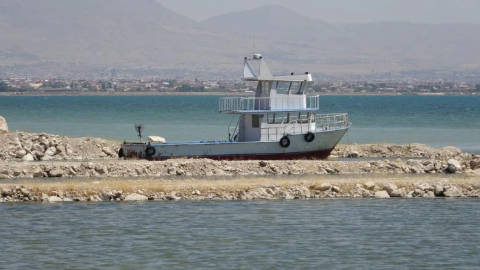 Van G&ouml;l&uuml; Havzası'nda su seviyeleri yağışlarla y&uuml;kseldi