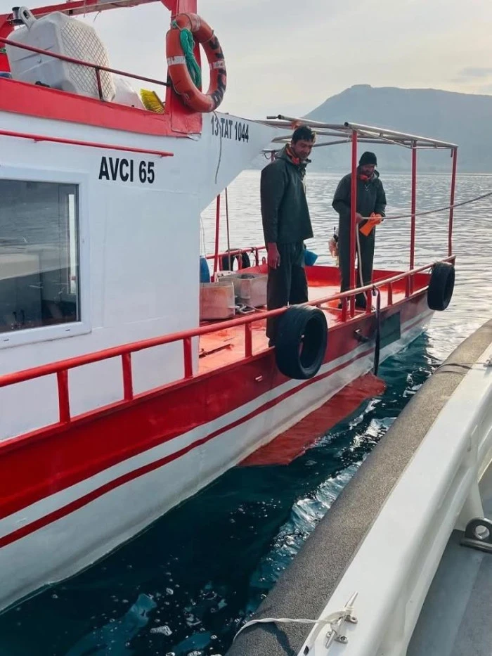 Van Gölü'nde balıkçılık denetimi yapıldı